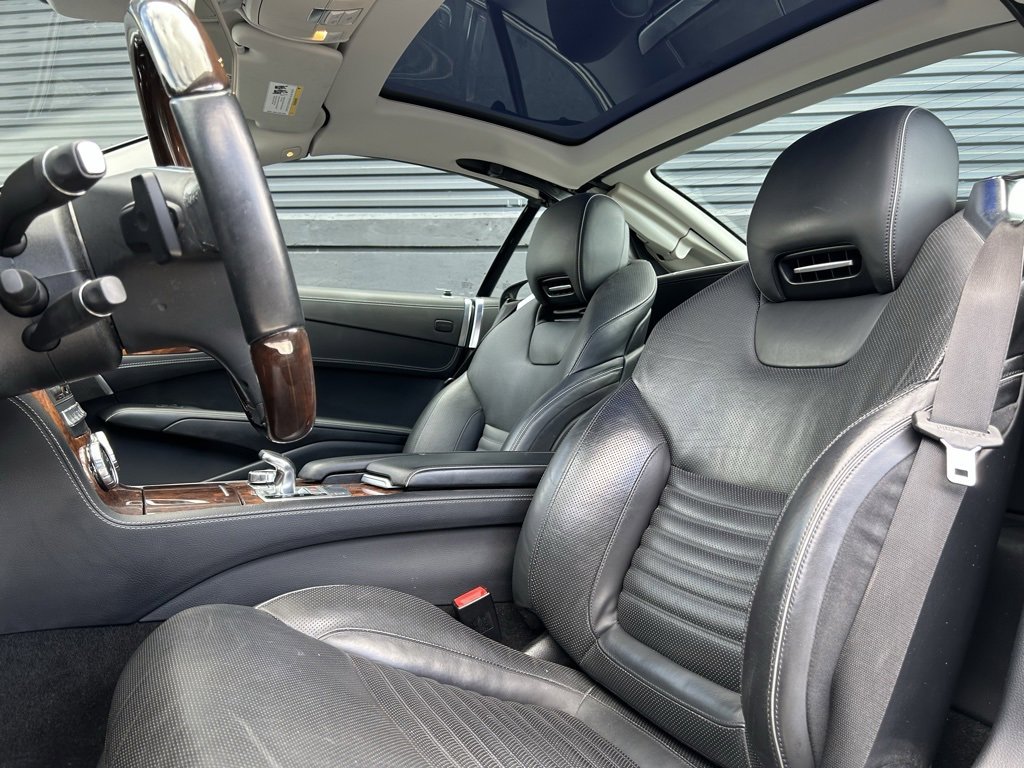 Used 2016 Mercedes-Benz SL 550 image 16