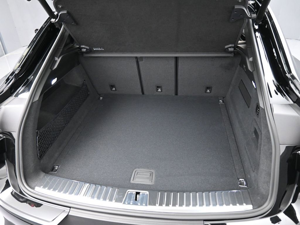 New 2026 Porsche Cayenne S image 34