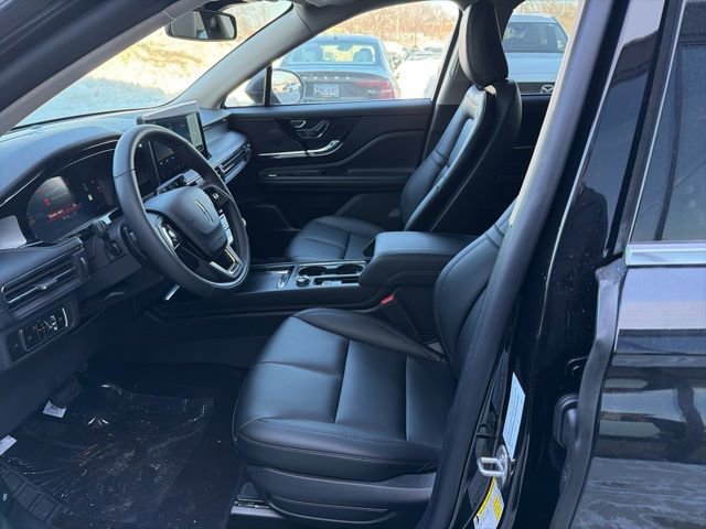 New 2026 Lincoln Corsair Premiere image 8