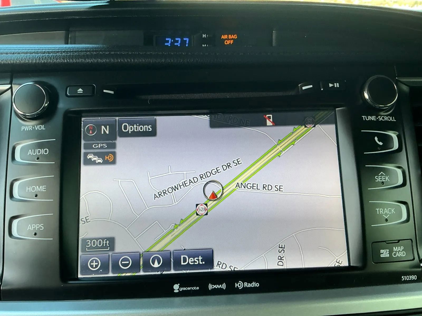 Used 2019 Toyota Highlander SE image 31