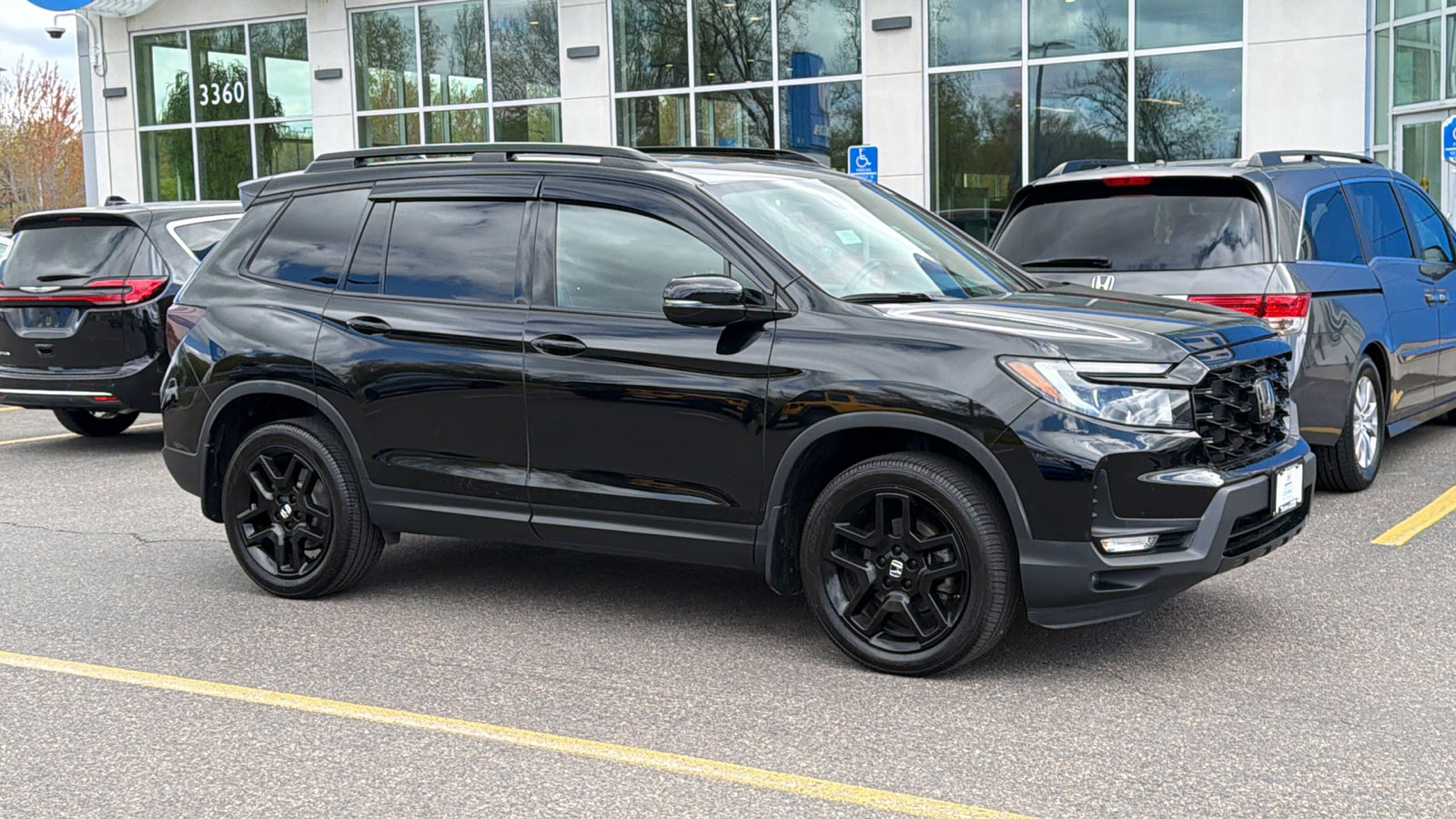 Certified 2023 Honda Passport Elite image 1