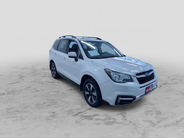 Used 2017 Subaru Forester 2.5i Limited AWD/4WD image 3