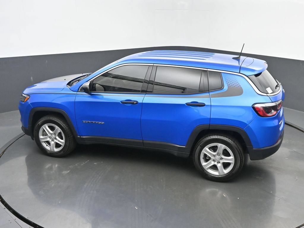 Used 2023 Jeep Compass Sport w/ Mopar Graphics Package AWD/4WD image 38