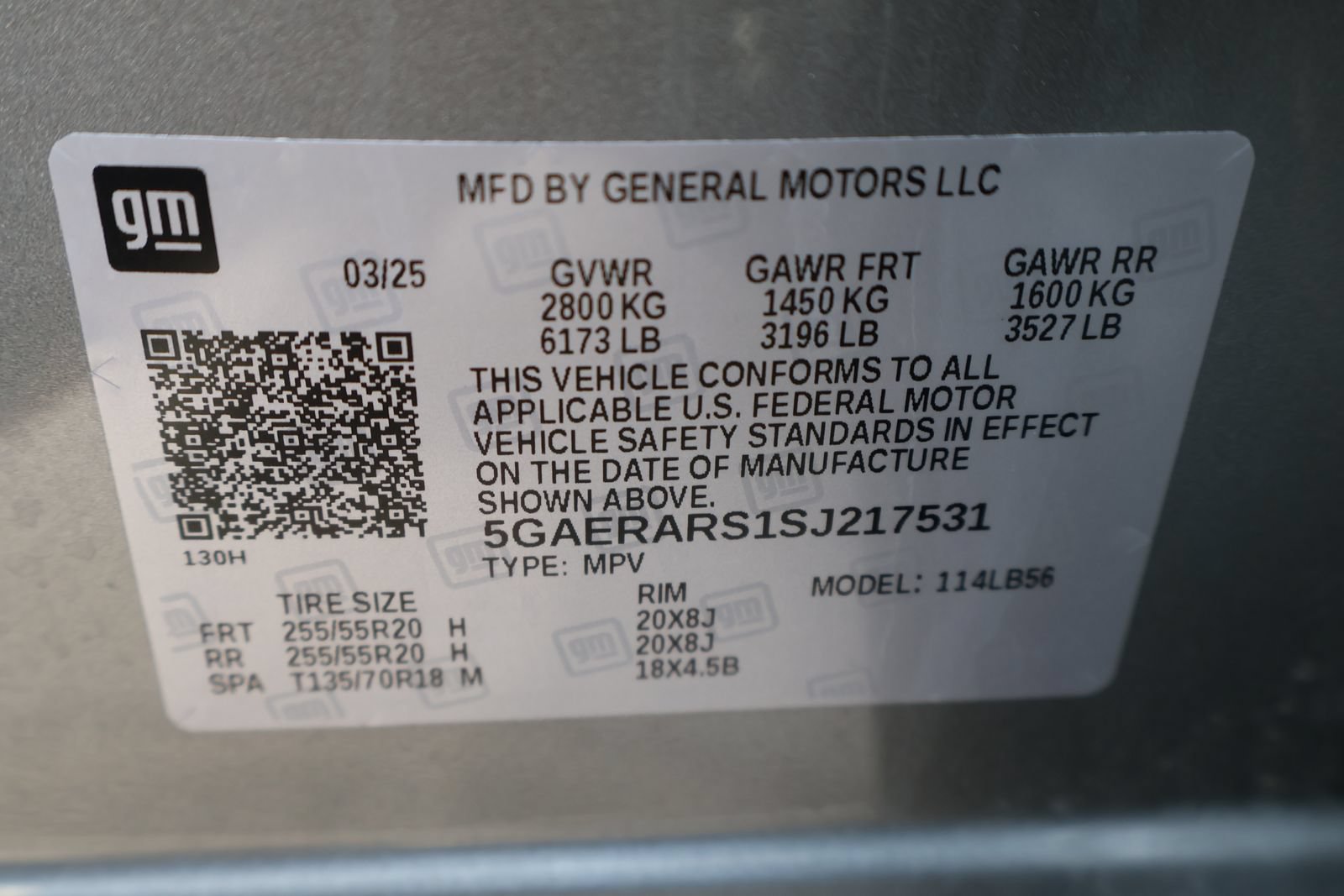 Used 2025 Buick Enclave Preferred FWD image 30