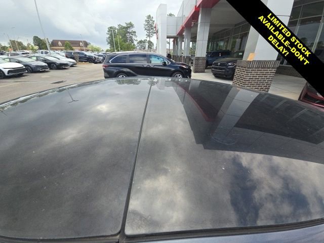 Used 2021 Tesla Model 3 Long Range AWD/4WD image 5