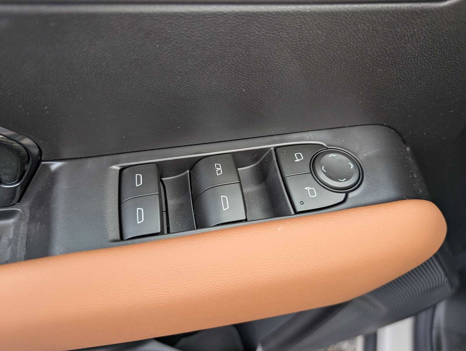 New 2026 GMC Canyon AT4 AWD/4WD image 32