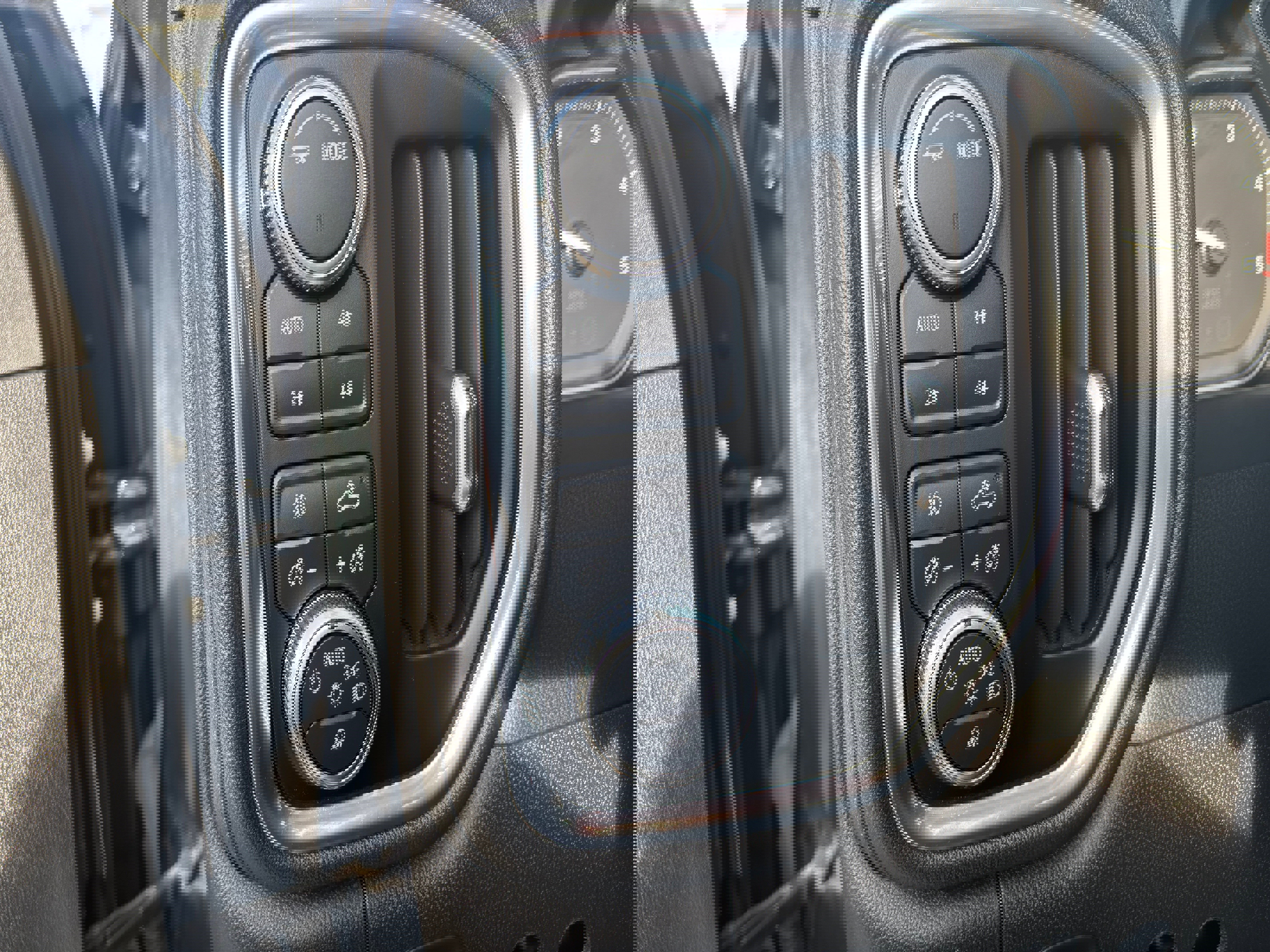 Used 2022 GMC Sierra 3500 Denali image 11