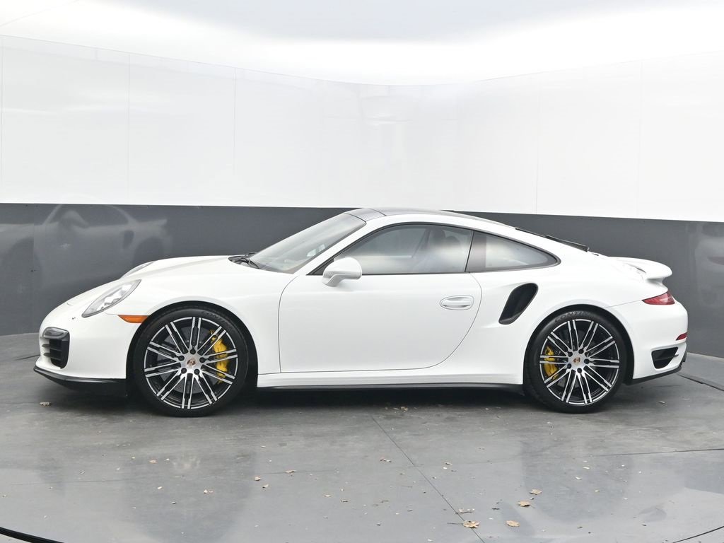 Used 2014 Porsche 911 Turbo S image 2