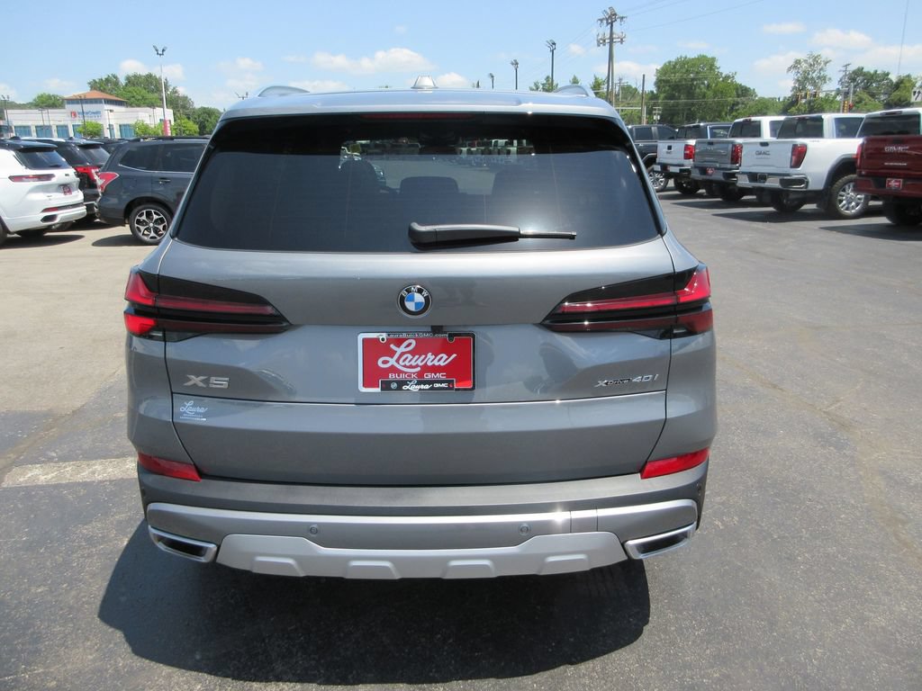 Used 2026 BMW X5 xDrive40i w/ Premium Package AWD/4WD image 7