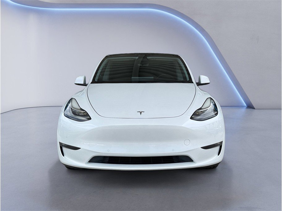 Used 2022 Tesla Model Y Long Range AWD/4WD image 2