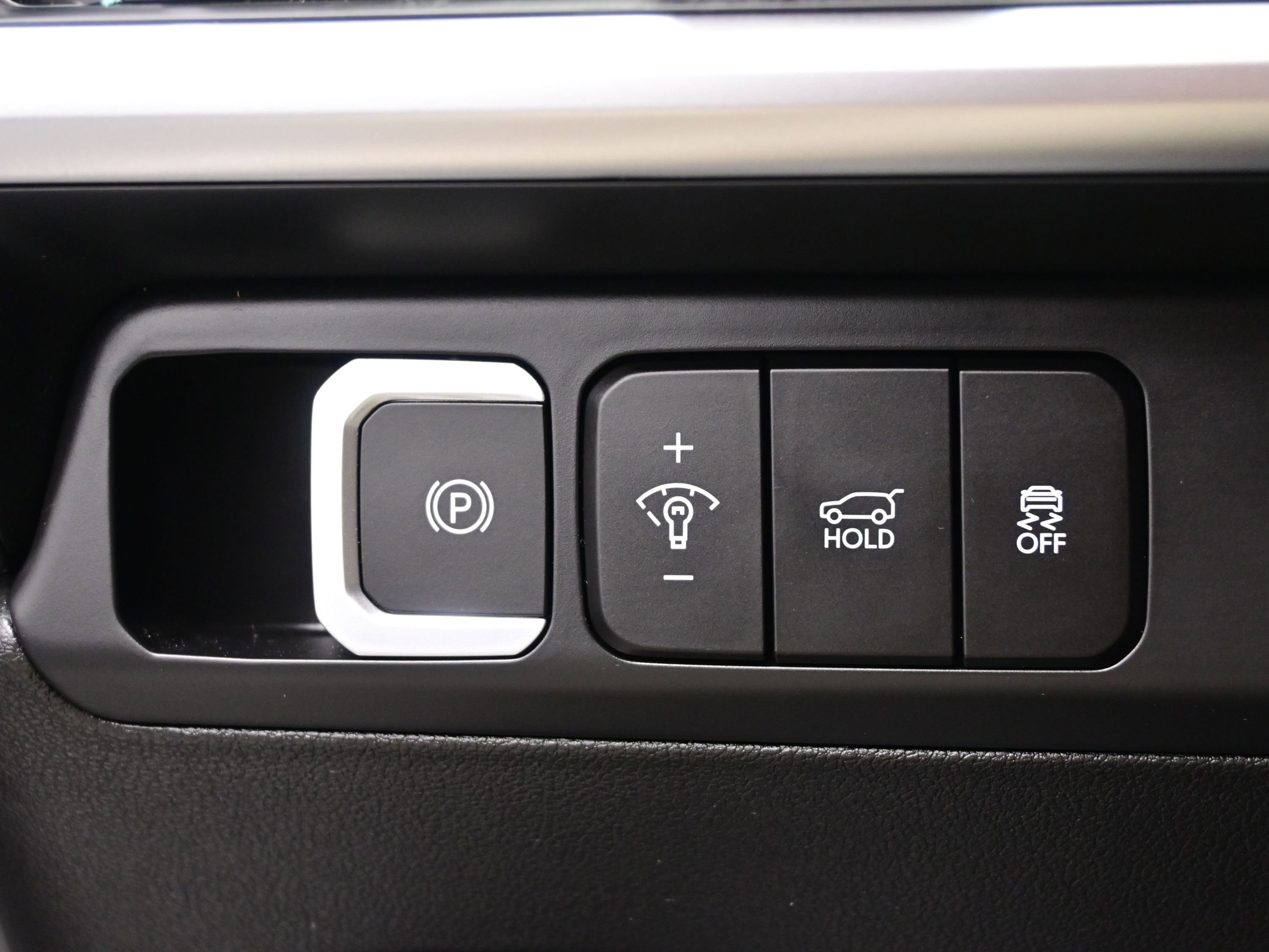 Certified 2026 Hyundai Santa Fe SE image 26