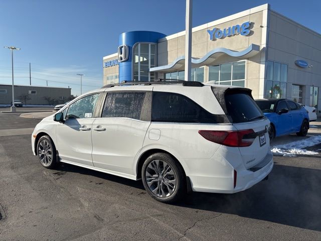 New 2026 Honda Odyssey Touring image 7