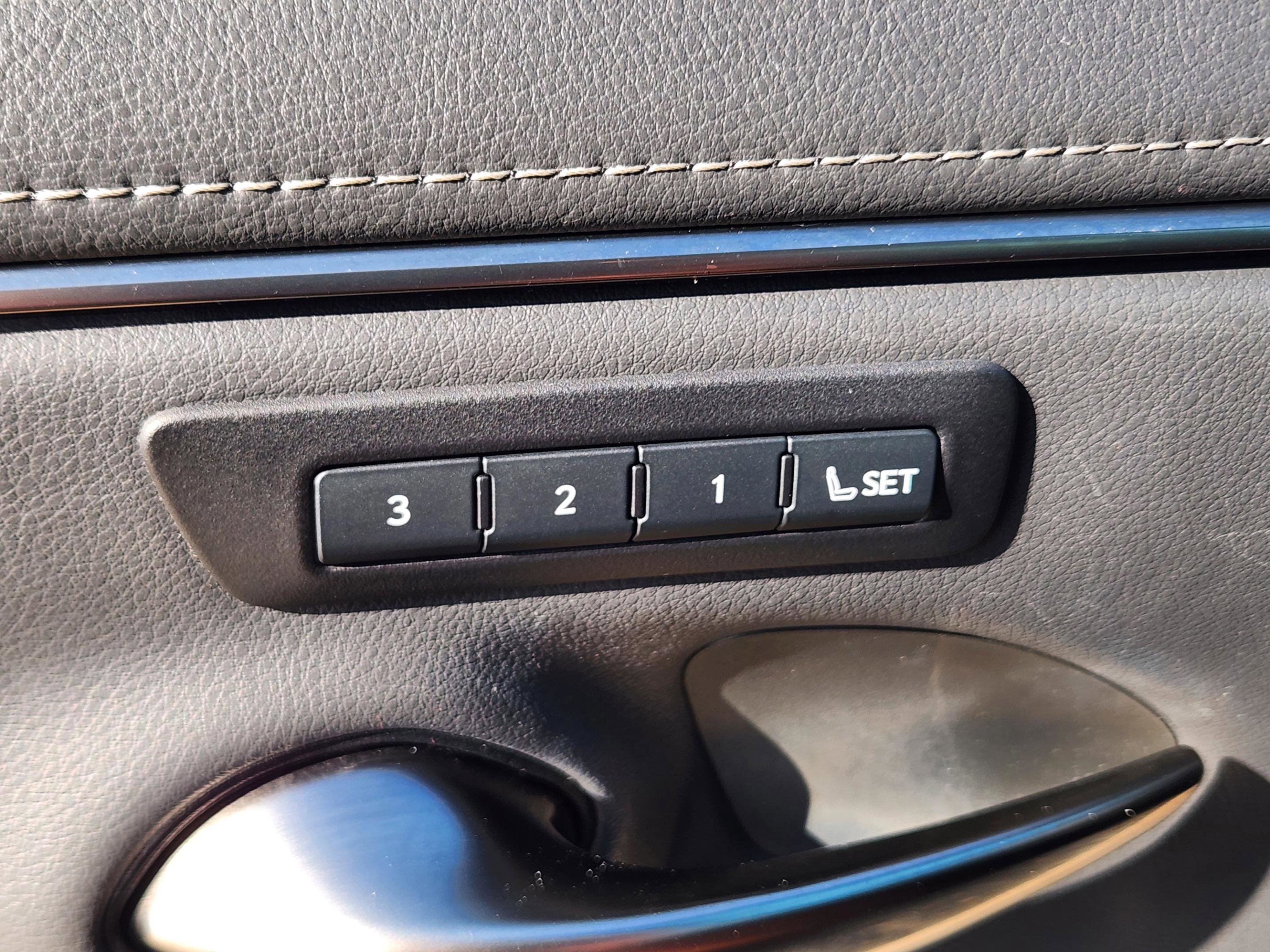 Used 2021 Lexus ES 350 w/ Premium Package FWD image 19