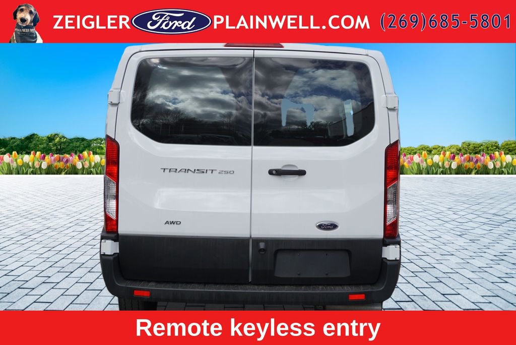 Used 2024 Ford Transit 250 Low Roof w/ Exterior Upgrade Package RWD image 4