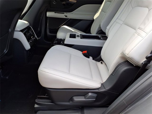 New 2025 Lincoln Aviator Reserve w/ Illumination Package image 9