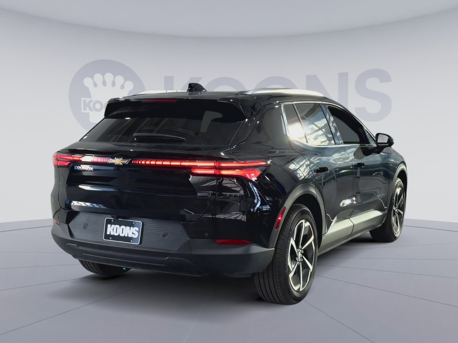 New 2026 Chevrolet Equinox EV LT image 11