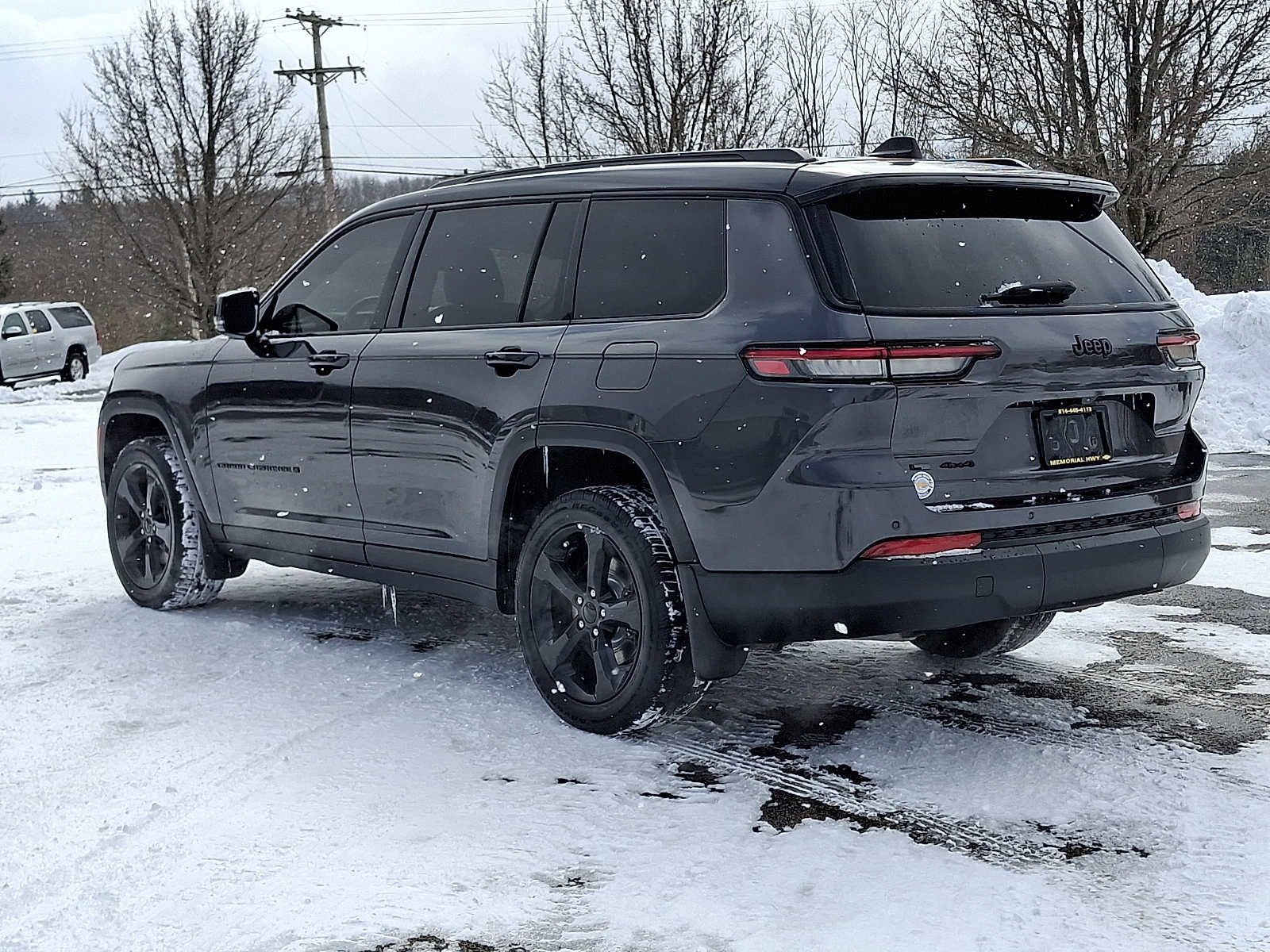 Used 2021 Jeep Grand Cherokee L Altitude image 5
