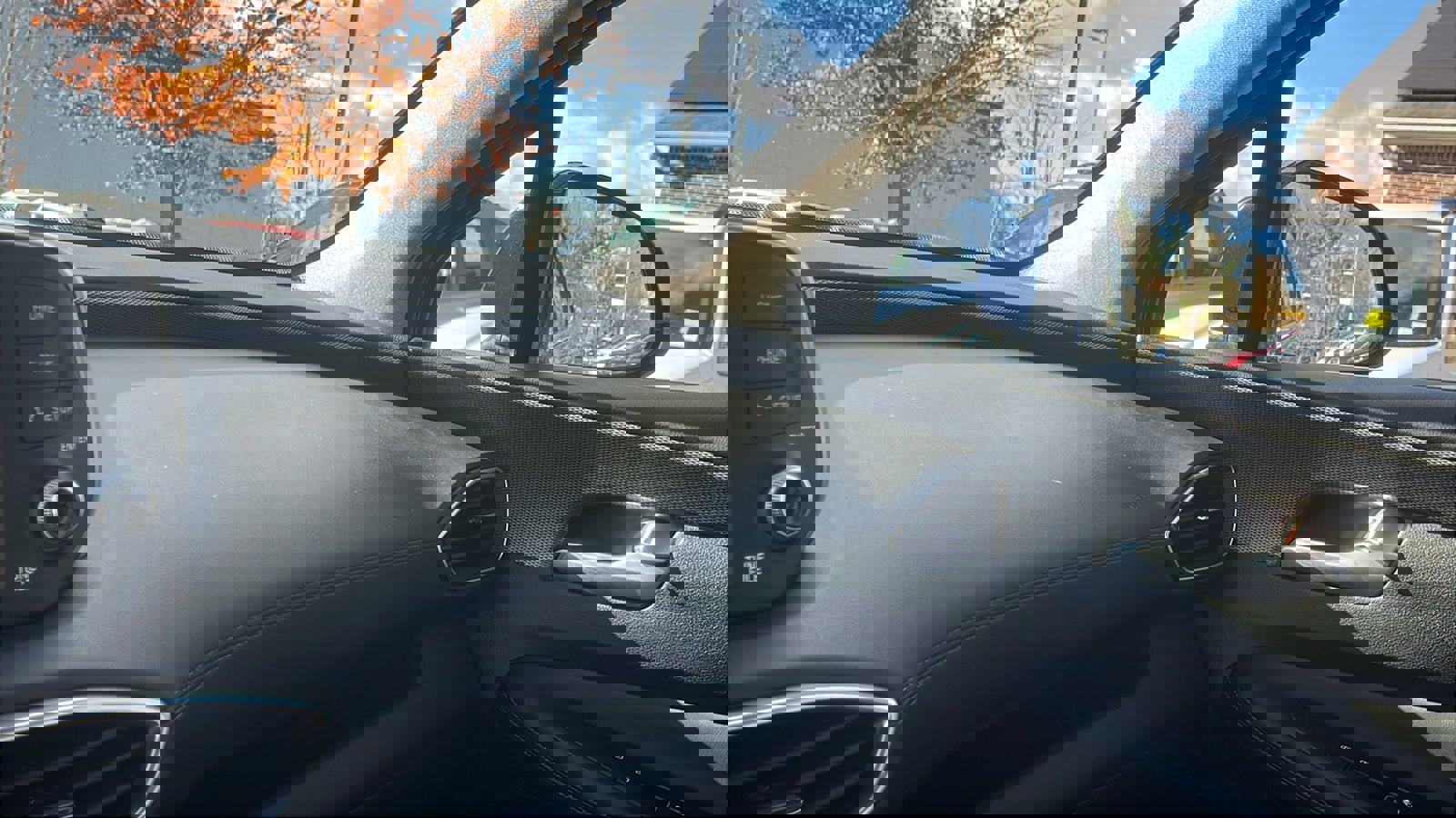 Used 2020 Hyundai Santa Fe SEL image 20