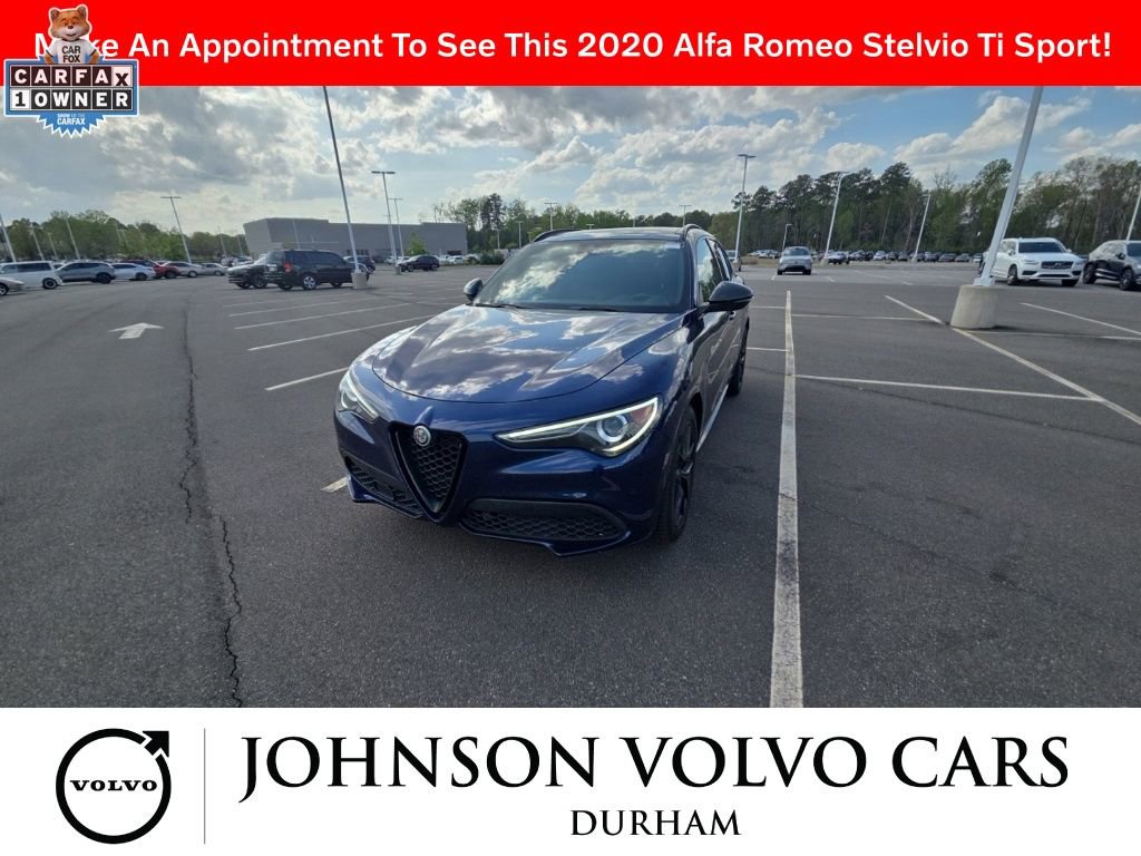 Used 2020 Alfa Romeo Stelvio Ti Sport image 2