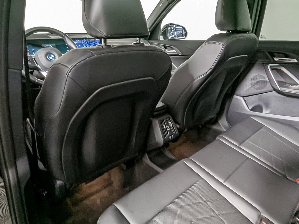 Used 2025 BMW X1 xDrive28i w/ Technology Package image 42