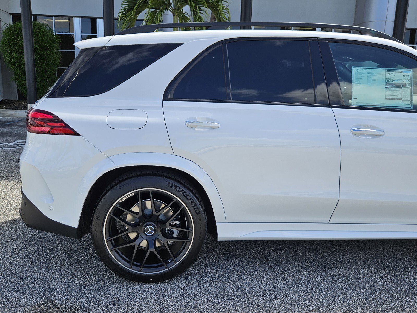 New 2026 Mercedes-Benz GLE 53 AMG 4MATIC image 4