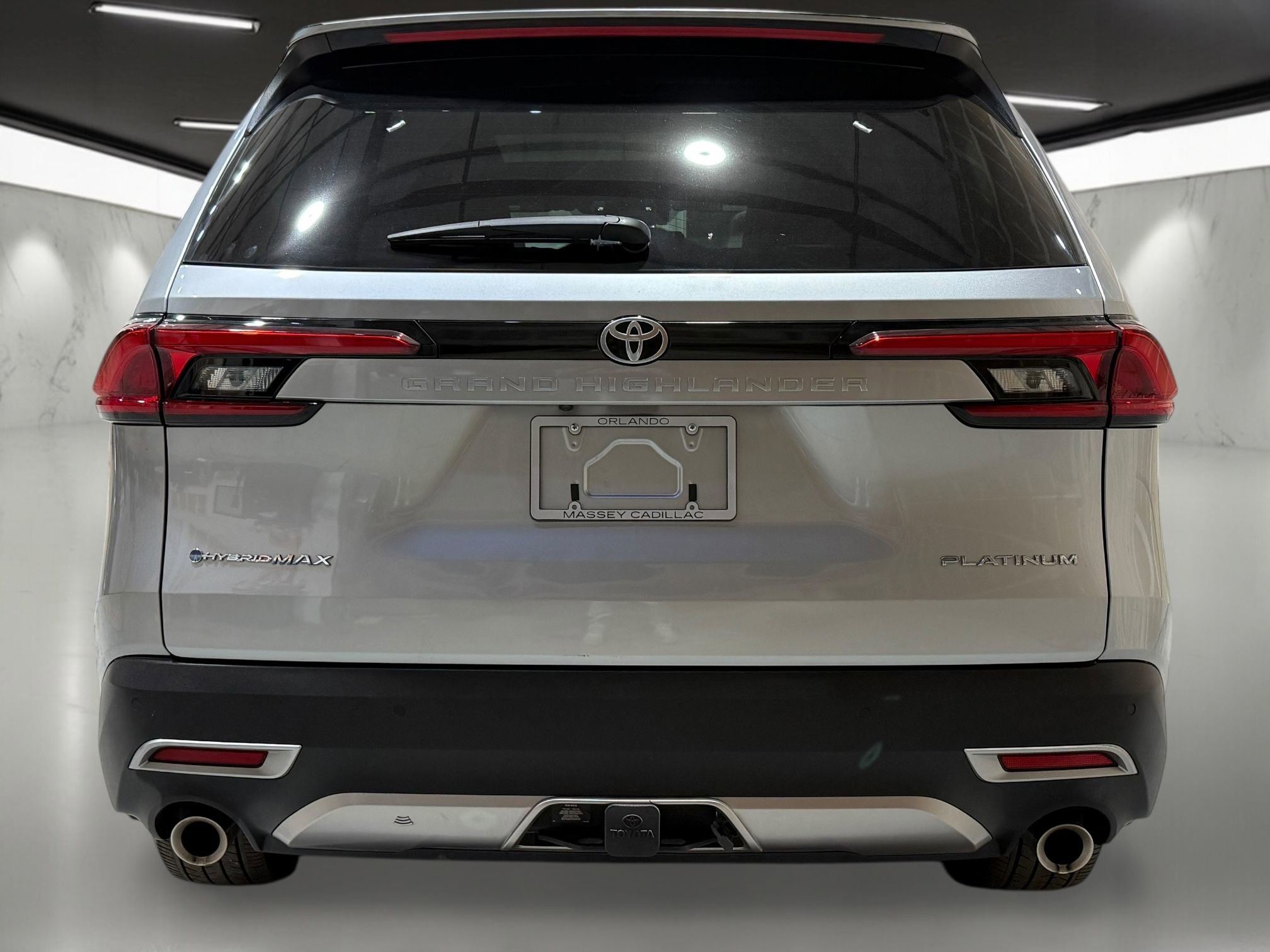 Used 2024 Toyota Grand Highlander AWD Hybrid image 9