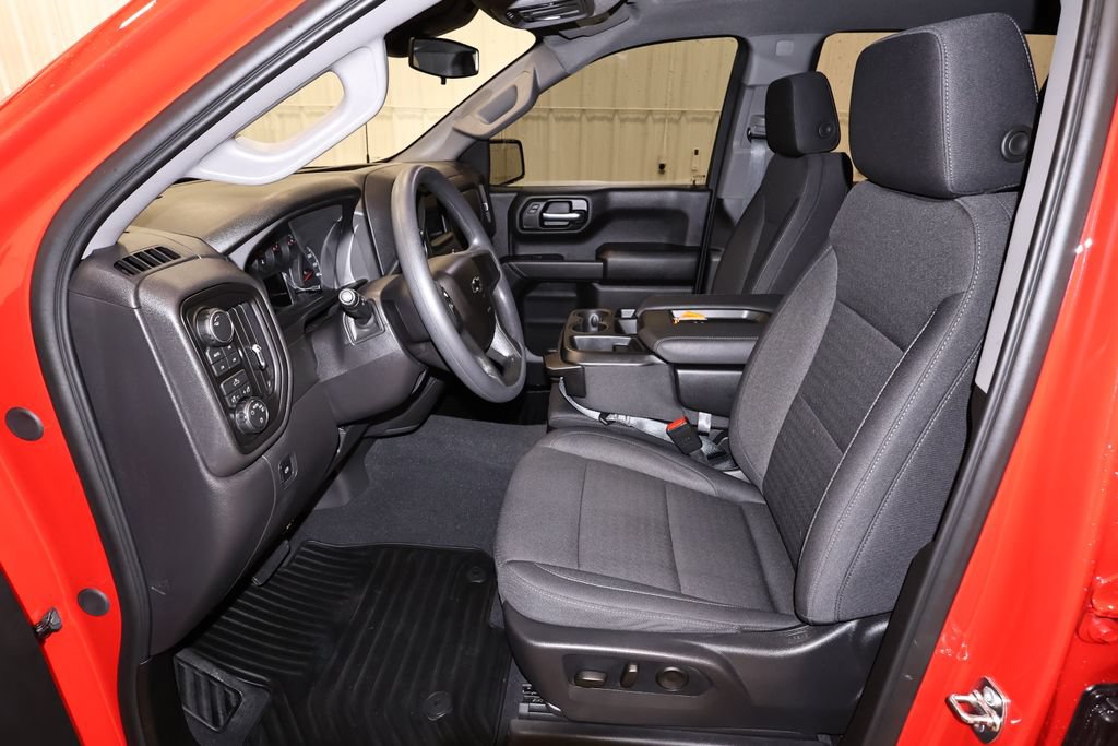 Used 2026 Chevrolet Silverado 1500 Custom Trail Boss AWD/4WD image 12