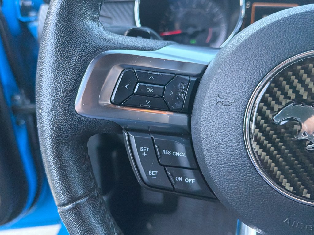 Used 2017 Ford Mustang Coupe RWD image 18