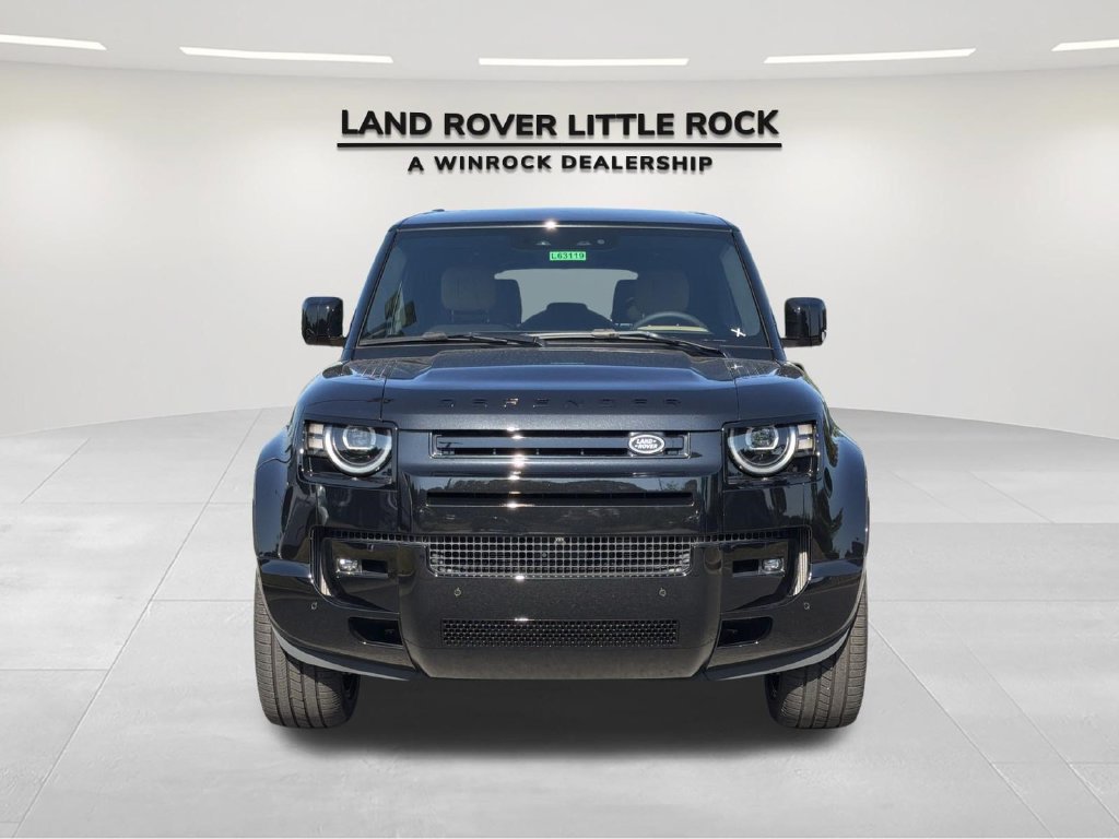 New 2026 Land Rover Defender 130 V8 AWD/4WD image 9