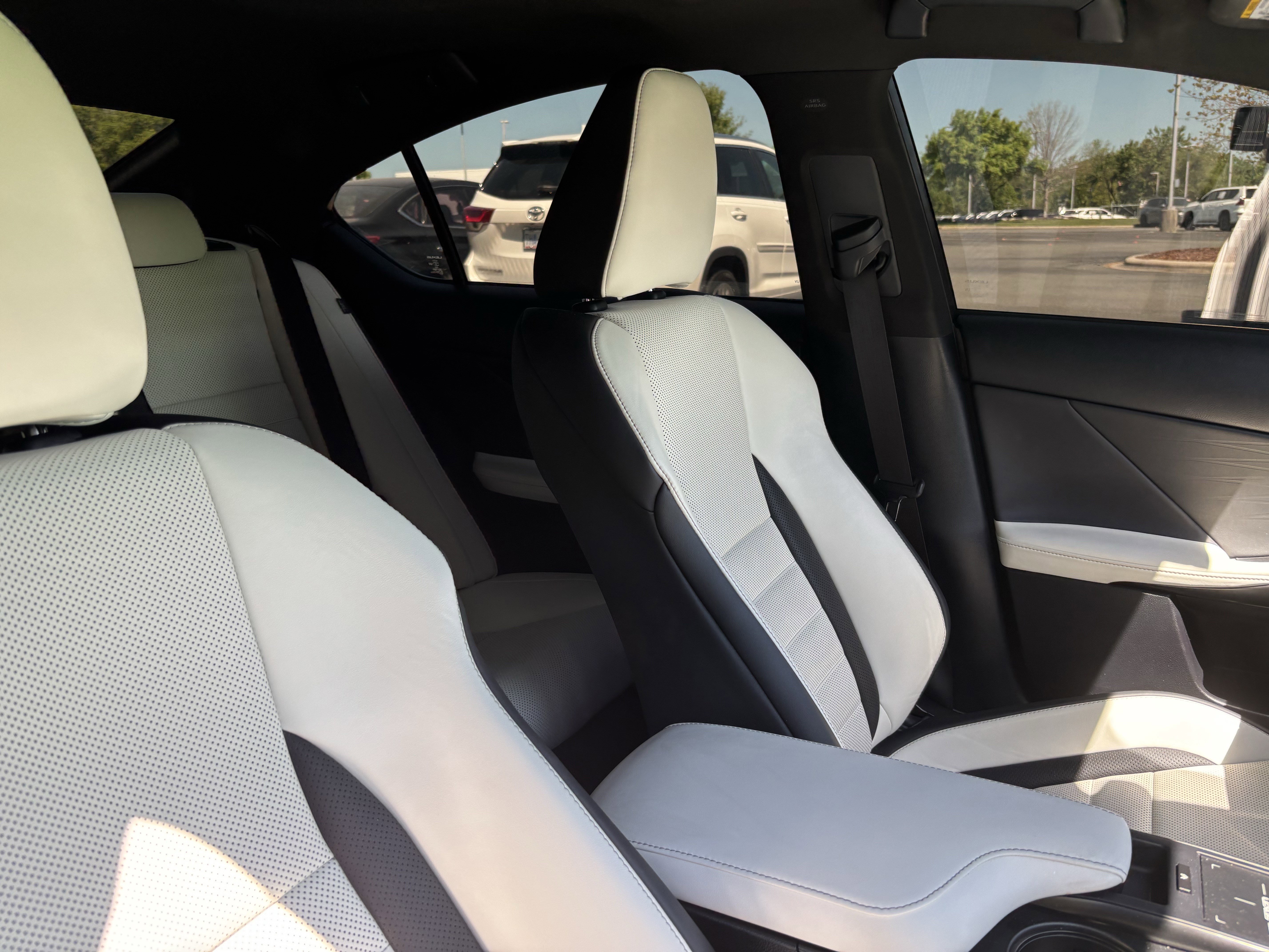 Used 2025 Lexus IS 350 F Sport w/ Navigation Package image 35