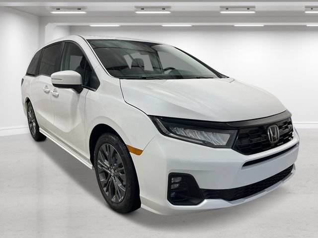 New 2027 Honda Odyssey Touring image 1