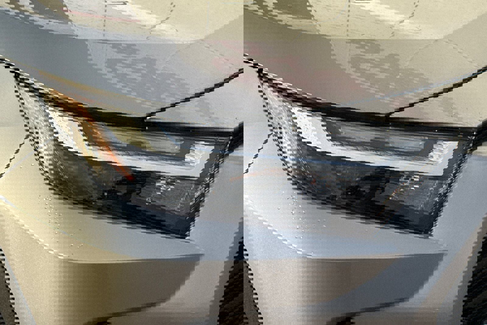 New 2025 Toyota RAV4 XLE image 31