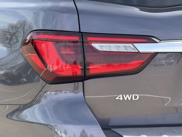 Used 2024 INFINITI QX80 Luxe image 7