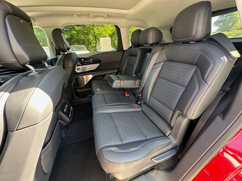 New 2026 Lincoln Nautilus Reserve AWD/4WD image 21
