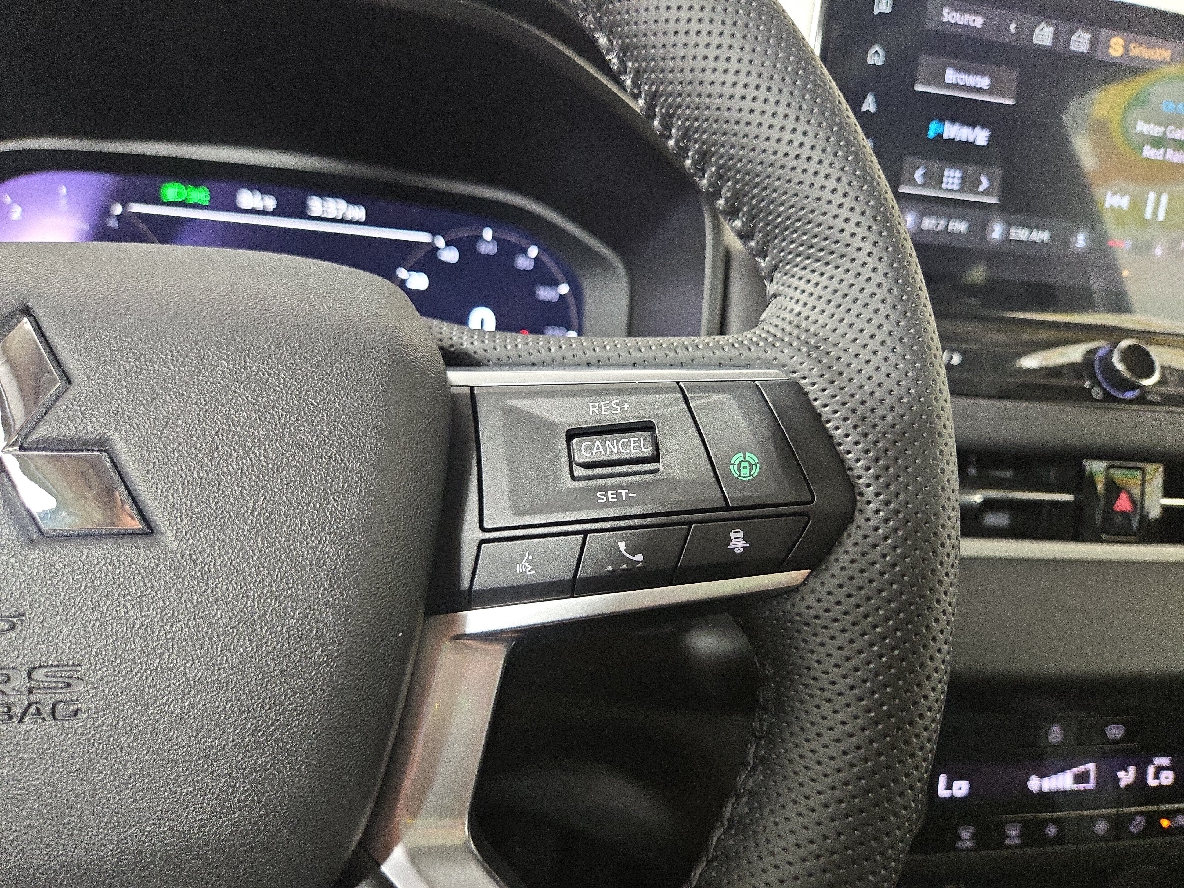 New 2026 Mitsubishi Outlander SE AWD/4WD image 16