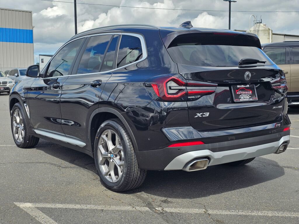 Used 2022 BMW X3 xDrive30i AWD/4WD image 3