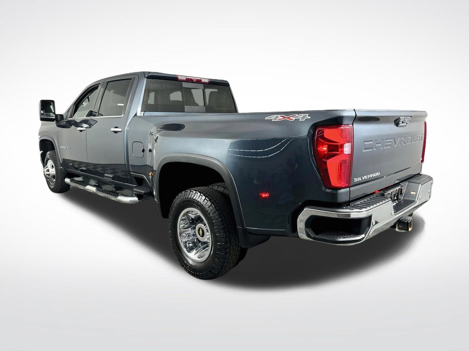 Used 2020 Chevrolet Silverado 3500 LTZ w/ LTZ Plus Package AWD/4WD image 6