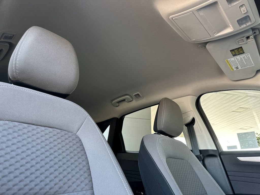 Certified 2022 Ford Escape SE FWD image 16