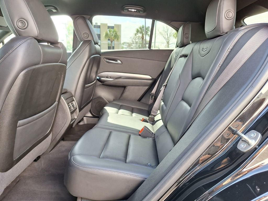 Certified 2024 Cadillac XT4 Premium Luxury image 10