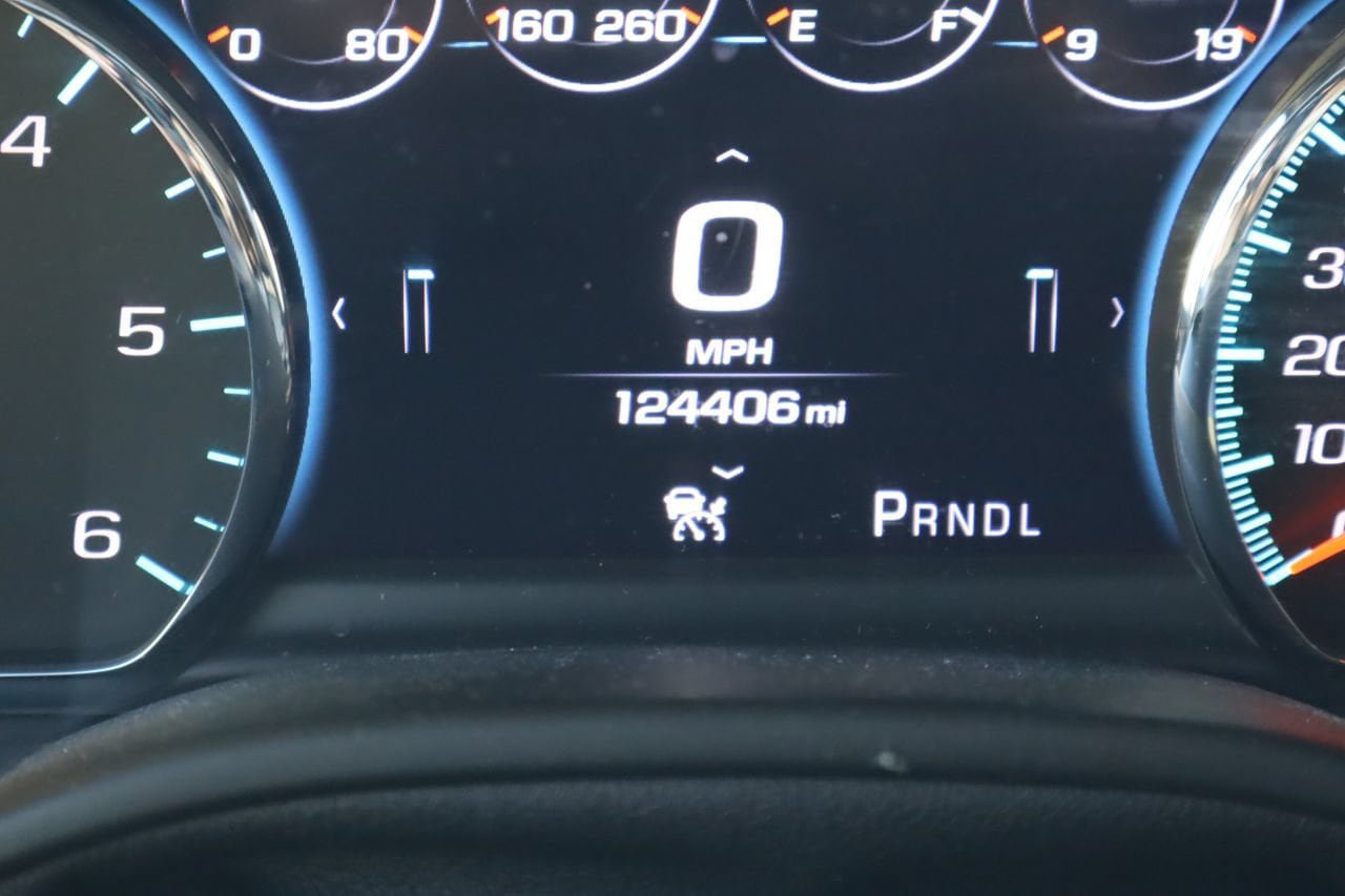 Used 2018 GMC Yukon XL Denali w/ Denali Ultimate Package RWD image 25