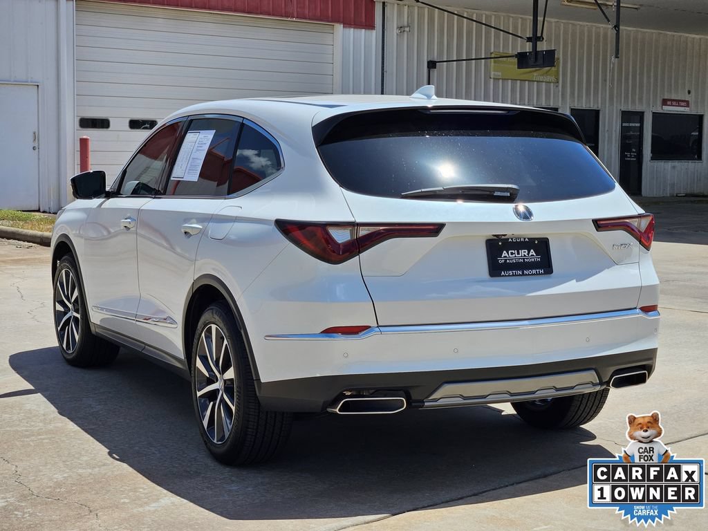 Certified 2026 Acura MDX w/ Technology Package FWD image 8