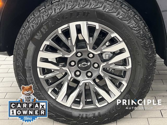 Used 2025 Chevrolet Tahoe Z71 image 7