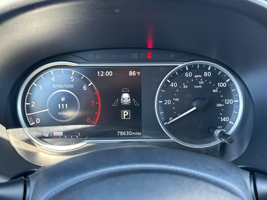 Used 2018 Nissan Kicks SV FWD image 32