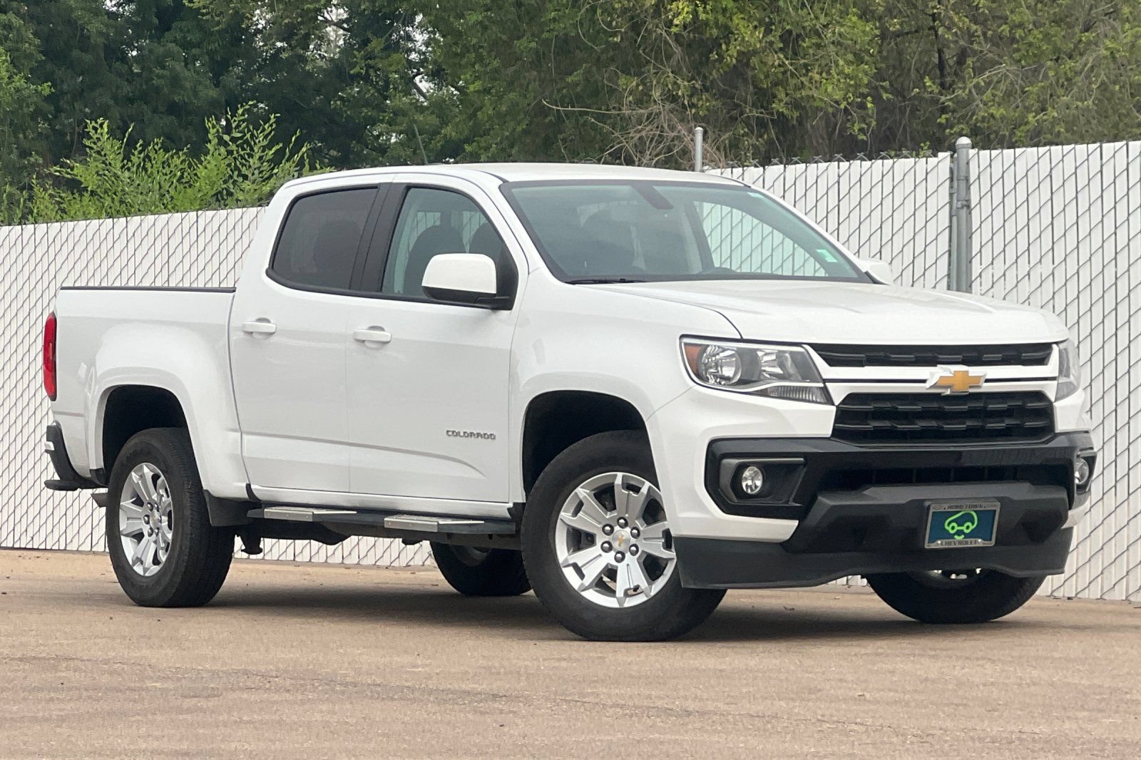 Used 2022 Chevrolet Colorado LT w/ LT Convenience Package RWD image 2