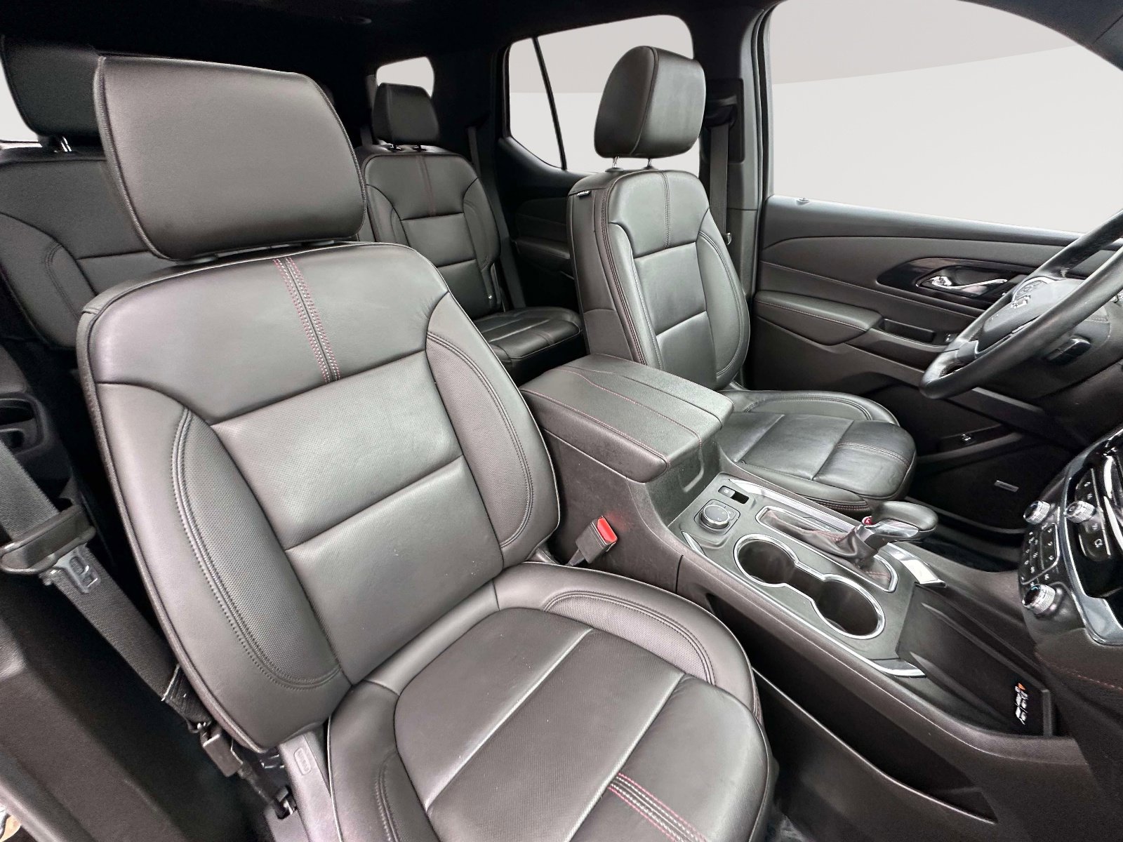 Certified 2023 Chevrolet Traverse RS image 31