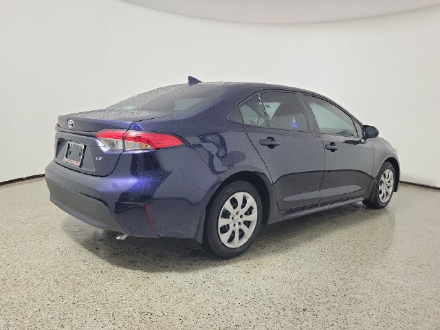 Used 2026 Toyota Corolla LE FWD image 5