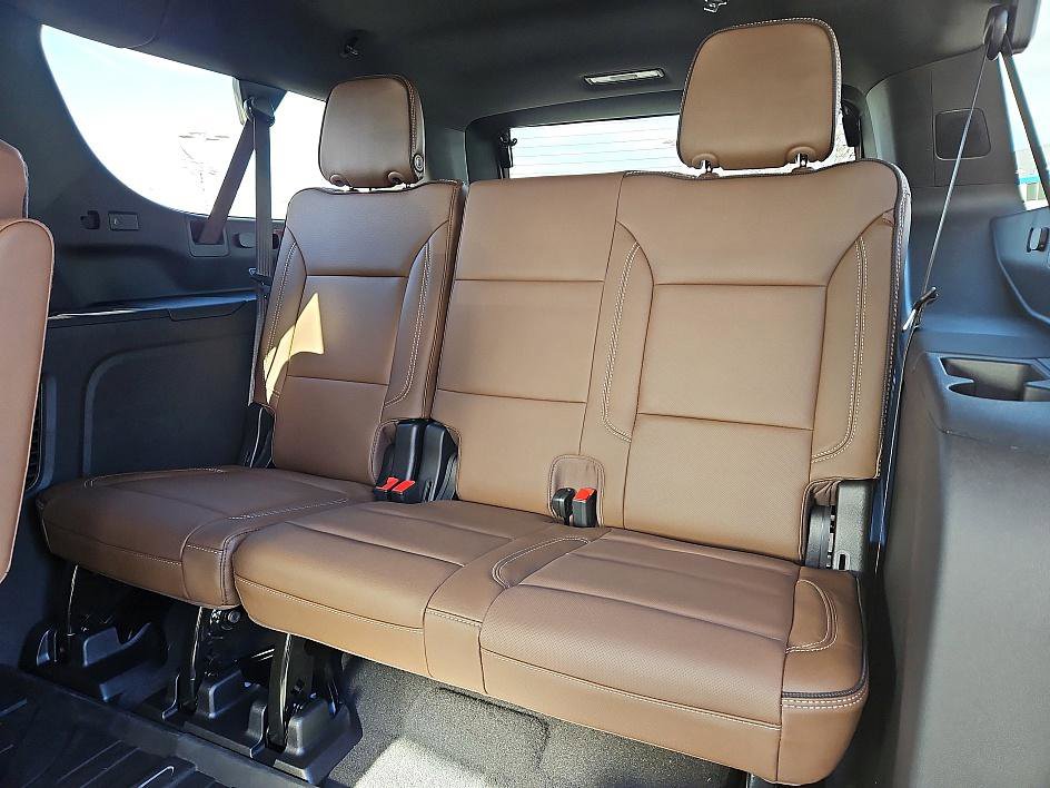 New 2026 Chevrolet Suburban High Country w/ Sun And Tow Package image 11