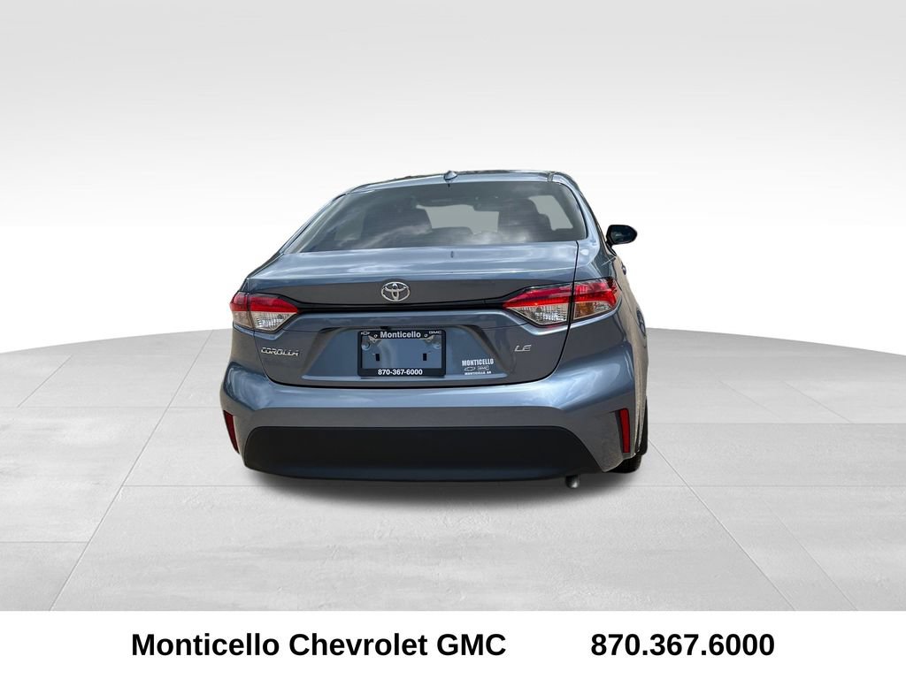 Used 2025 Toyota Corolla LE FWD image 4
