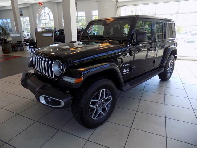 Certified 2024 Jeep Wrangler Unlimited Sahara w/ Technology Group AWD/4WD image 3
