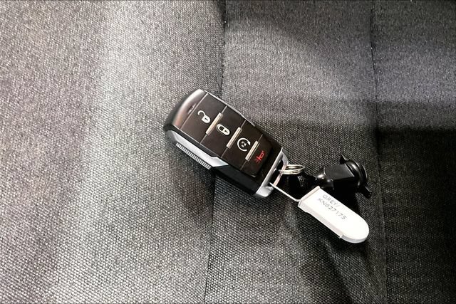 Used 2019 RAM 1500 Big Horn AWD/4WD image 32